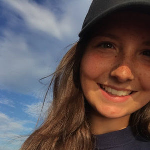 Meet your Posher, Olivia